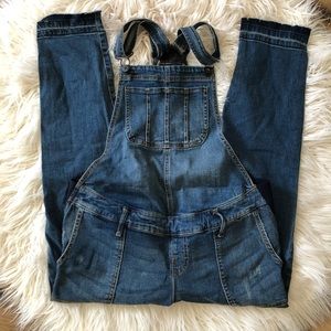 Maternity overalls